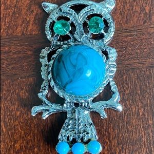 Vintage Silver Tone Owl Pendant